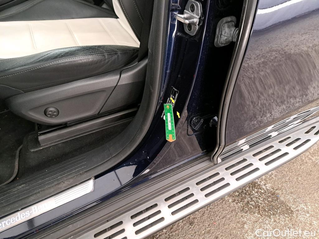  Mercedes  G-Klasee MERCEDES-BENZ GLE / 2020 / 5P / SUV GLE 350 de 4MATIC AMG Line #20