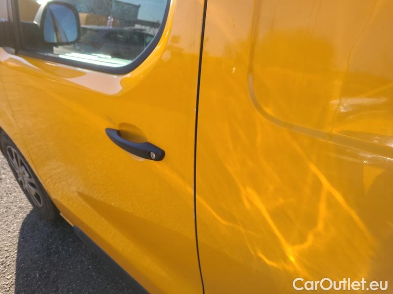  Peugeot  Expert  LCV (2016) Exp.2.0HDi 120 Premium L3H1 4d #3