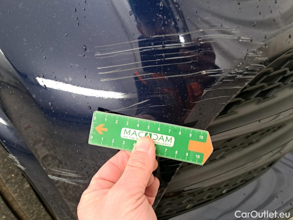  Mercedes  G-Klasee MERCEDES-BENZ GLE / 2020 / 5P / SUV GLE 350 de 4MATIC AMG Line #2