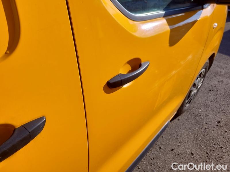  Peugeot  Expert  LCV (2016) Exp.2.0HDi 120 Premium L3H1 4d #10