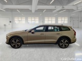  Volvo  V60 VOLVO  CROSS COUNTRY / 2019 / 5P / STATION WAGON B4 D AWD AUTOM. PLUS #8