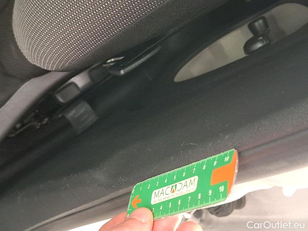  Citroen  C3  Société Feel 1.5 BlueHDI 100CV BVM6 E6d #16