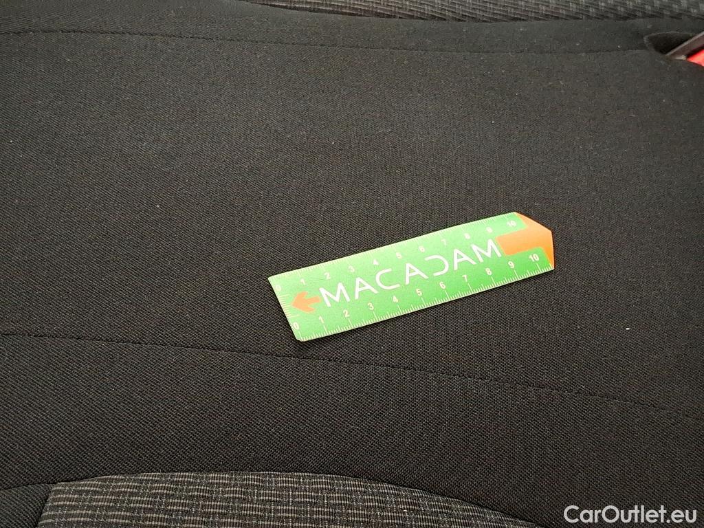  Bmw  Serie 1 1 Berline 116 d Business Design 1.5 115CV BVM6 E6d #17