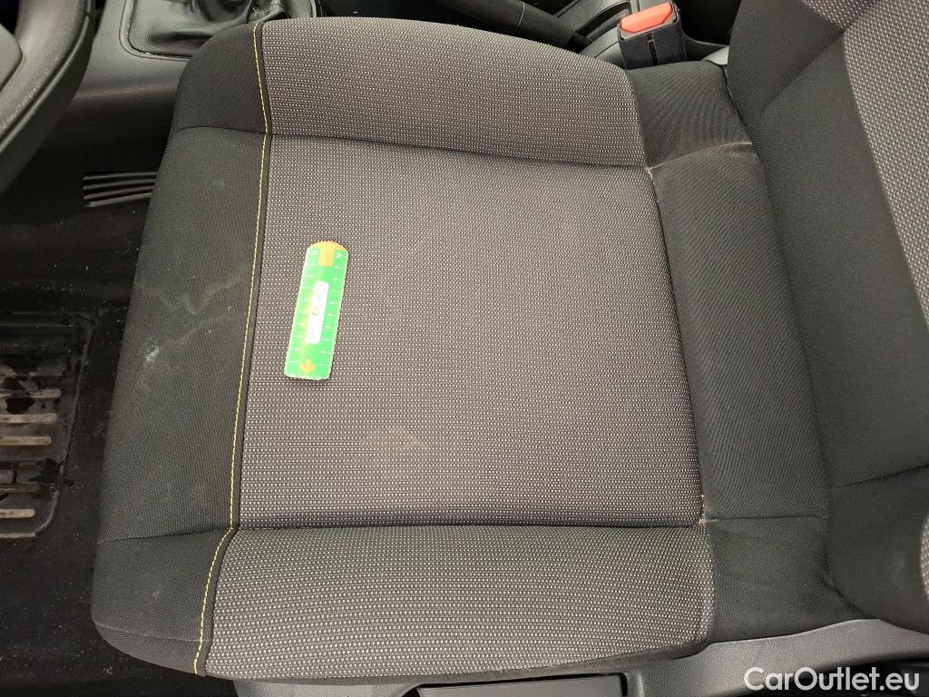  Citroen  C3  Société Feel 1.5 BlueHDI 100CV BVM6 E6d #23