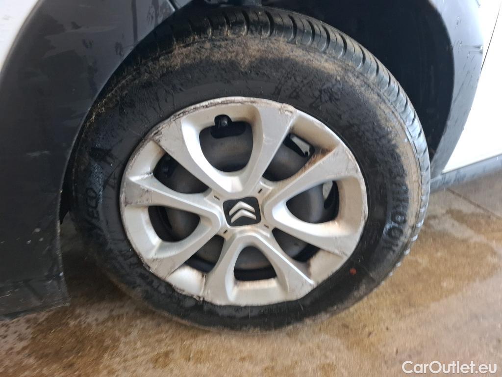  Citroen  C3  Société Feel 1.5 BlueHDI 100CV BVM6 E6dT #24