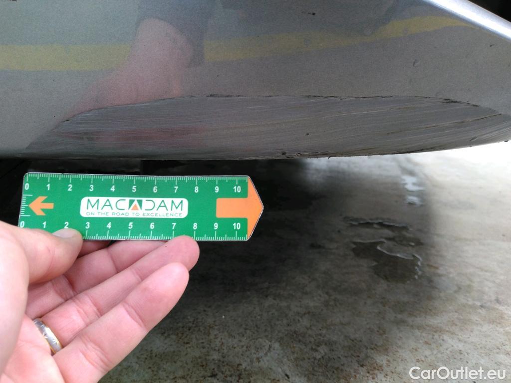  Bmw  Serie 1 1 Berline 116 d Business Design 1.5 115CV BVA7 E6d #2