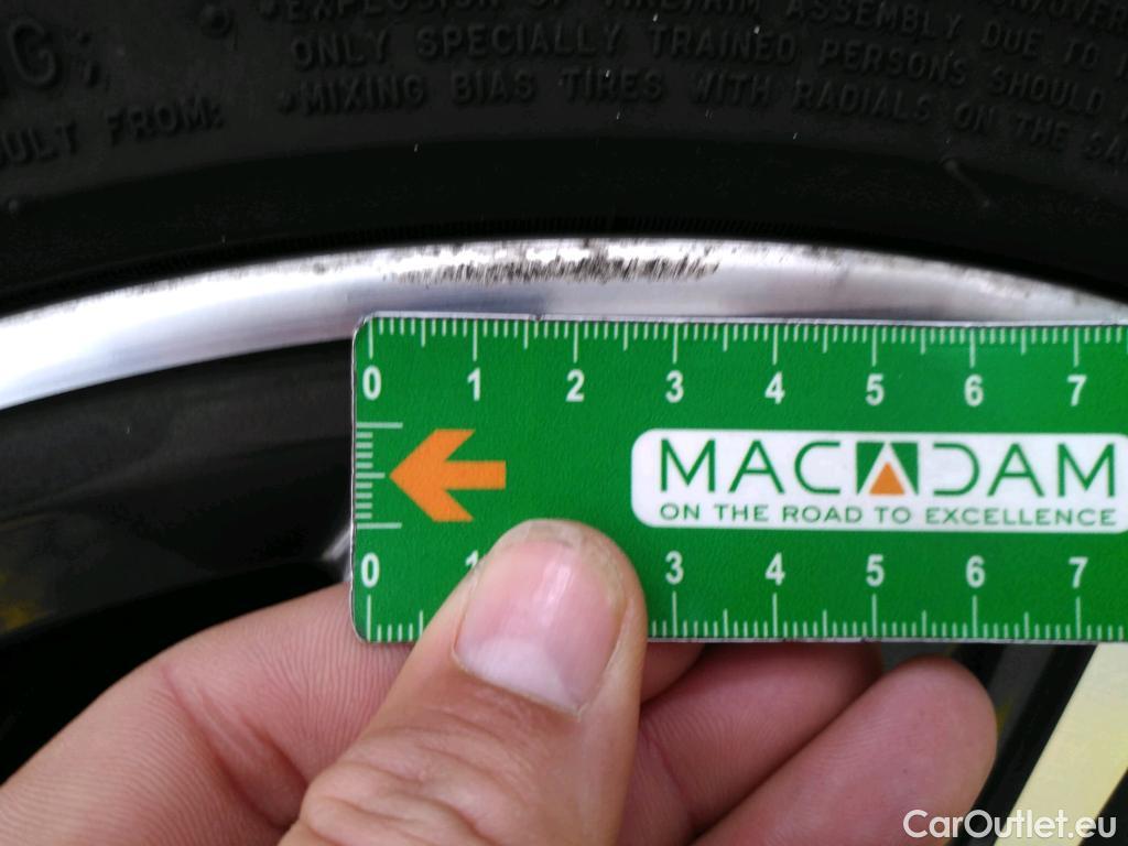  Bmw  Serie 1 1 Berline 116 d Business Design 1.5 115CV BVA7 E6d #8