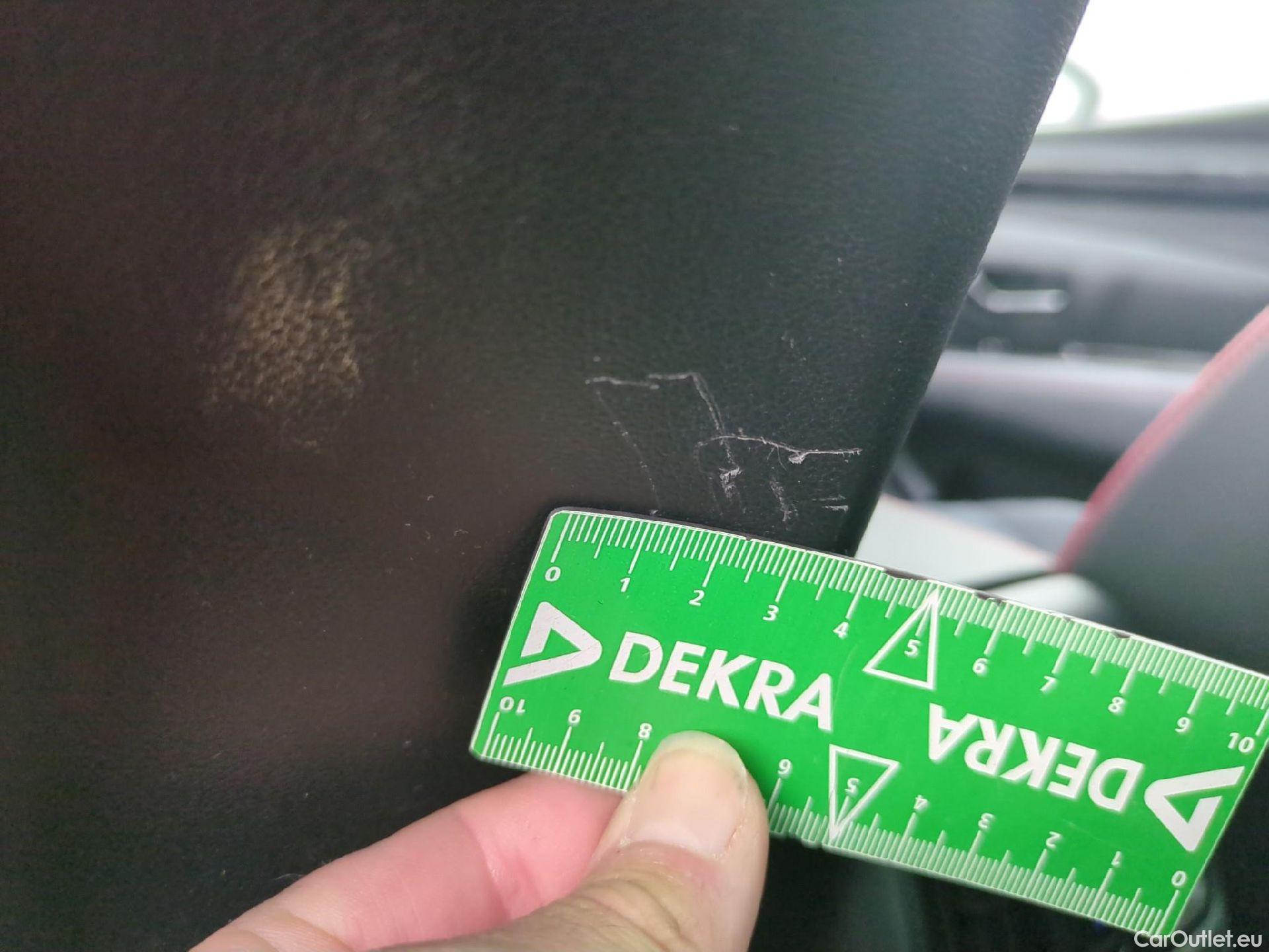  Hyundai  Tucson HYUNDAI  / 2020 / 5P / SUV 1.6 HYBRID 230 N LINE EXECUTIVE #4