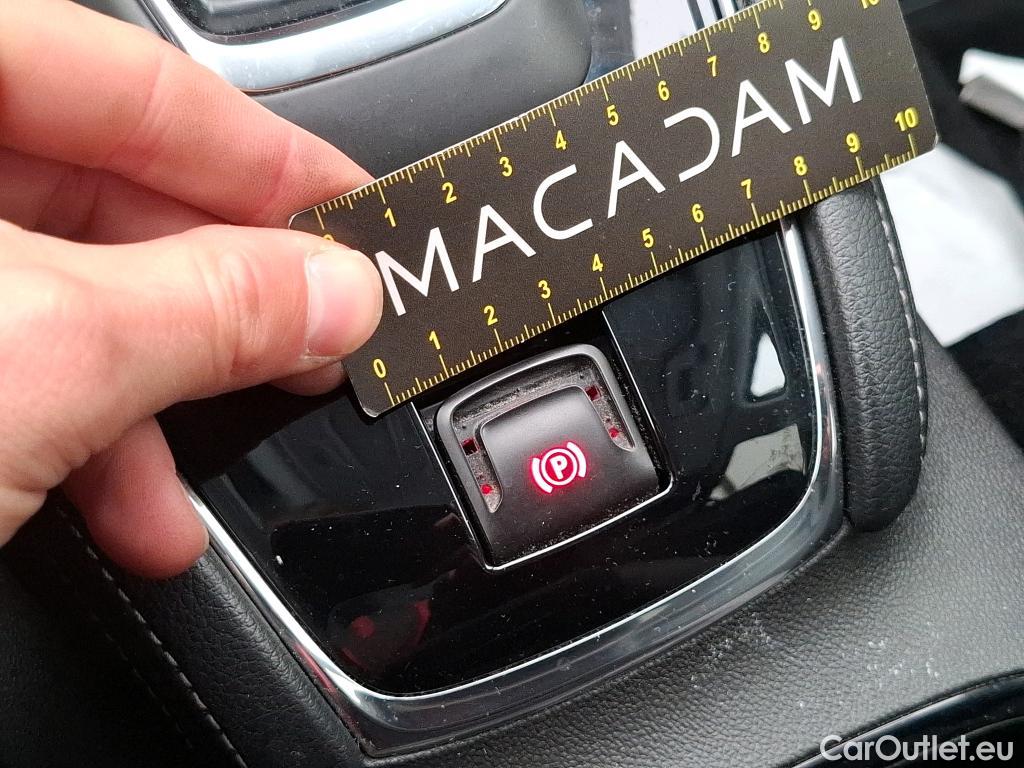  Opel   Grandland X Grandland X Business Elegance 1.5 130CV BVA8 E6d #32