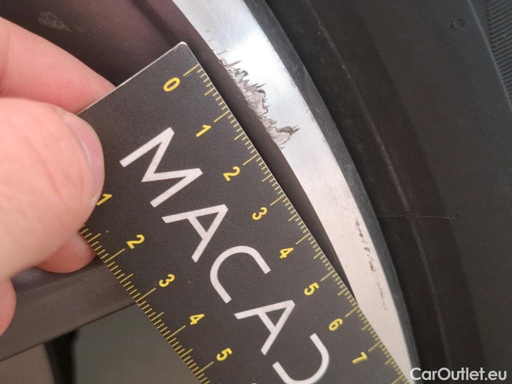  DS  DS7 DS DS 7 Crossback / 2017 / 5P / SUV E-TENSE 225 Business #47