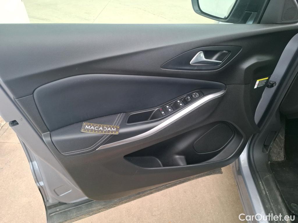  Opel   Grandland X Grandland X Business Elegance 1.5 130CV BVA8 E6d #18