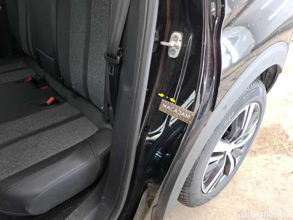  Peugeot  3008  Allure 1.5 HDi 130CV BVA8 E6dT #54