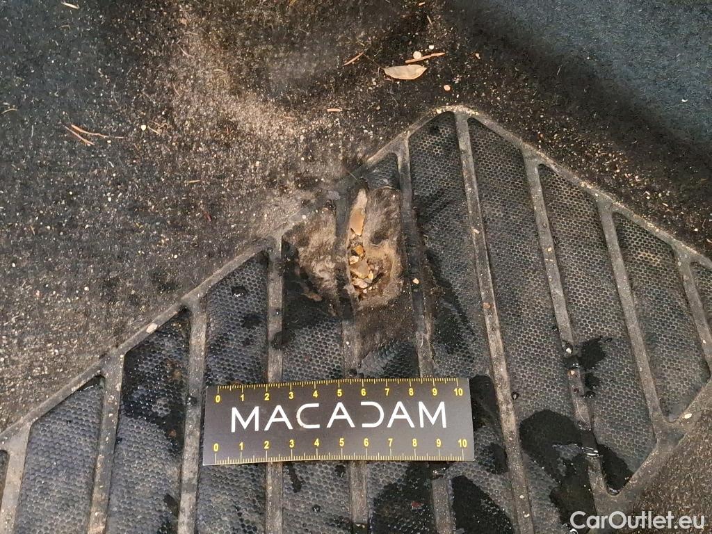  Peugeot  3008  Allure 1.5 HDi 130CV BVA8 E6dT #2