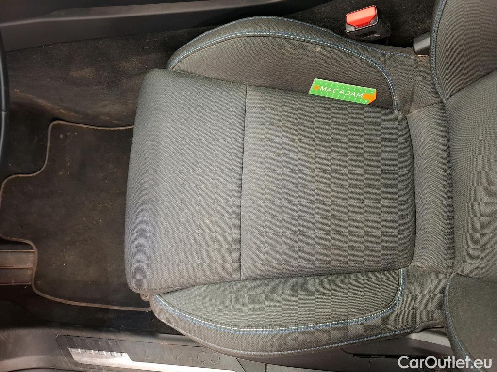  LYNK & Co  01 LYNK & CO  / 2020 / 5P / SUV 1.5 261ch  Hybride Rechargeable OPERATION STOCK #61