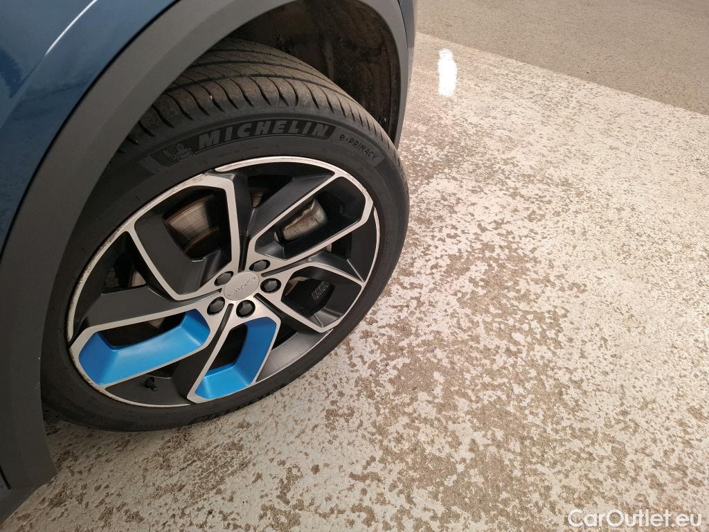  LYNK & Co  01 LYNK & CO  / 2020 / 5P / SUV 1.5 261ch  Hybride Rechargeable OPERATION STOCK #1