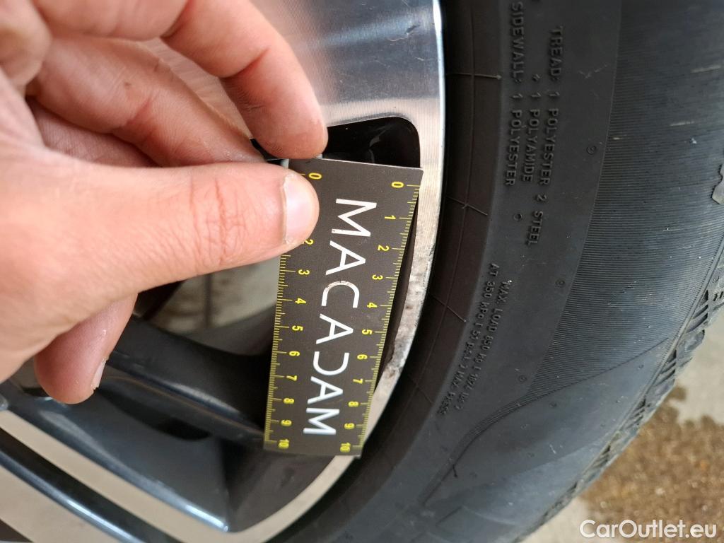  Peugeot  3008  Allure 1.5 HDi 130CV BVA8 E6dT #39