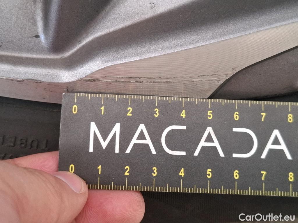  DS  DS7 DS DS 7 Crossback / 2017 / 5P / SUV E-TENSE 225 Business #49