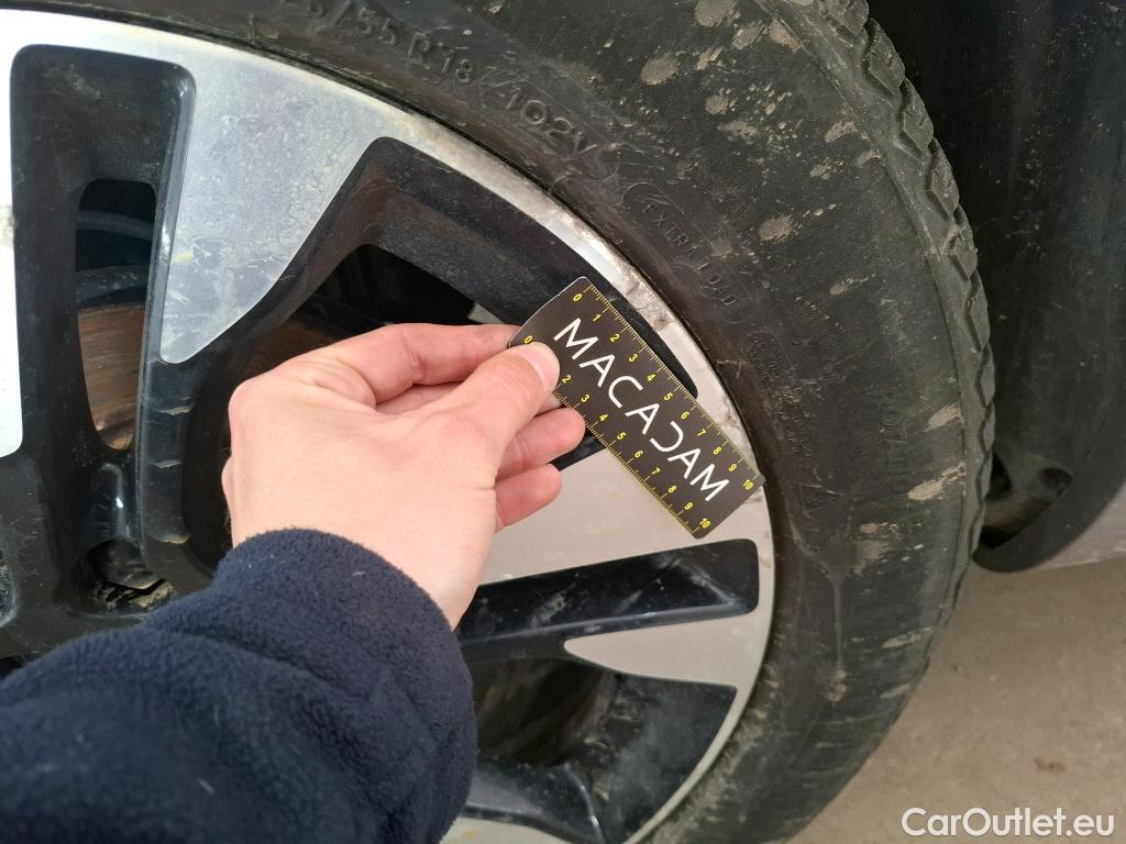  Opel   Grandland X Grandland X Business Elegance 1.5 130CV BVA8 E6d #12