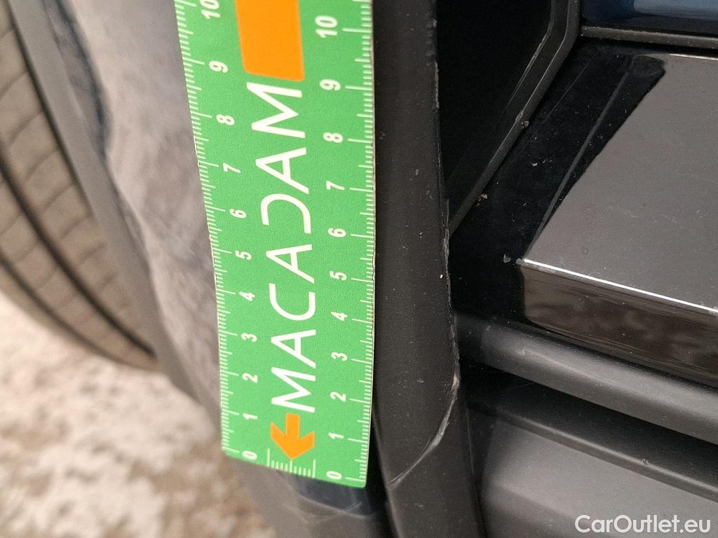  LYNK & Co  01 LYNK & CO  / 2020 / 5P / SUV 1.5 261ch  Hybride Rechargeable OPERATION STOCK #71