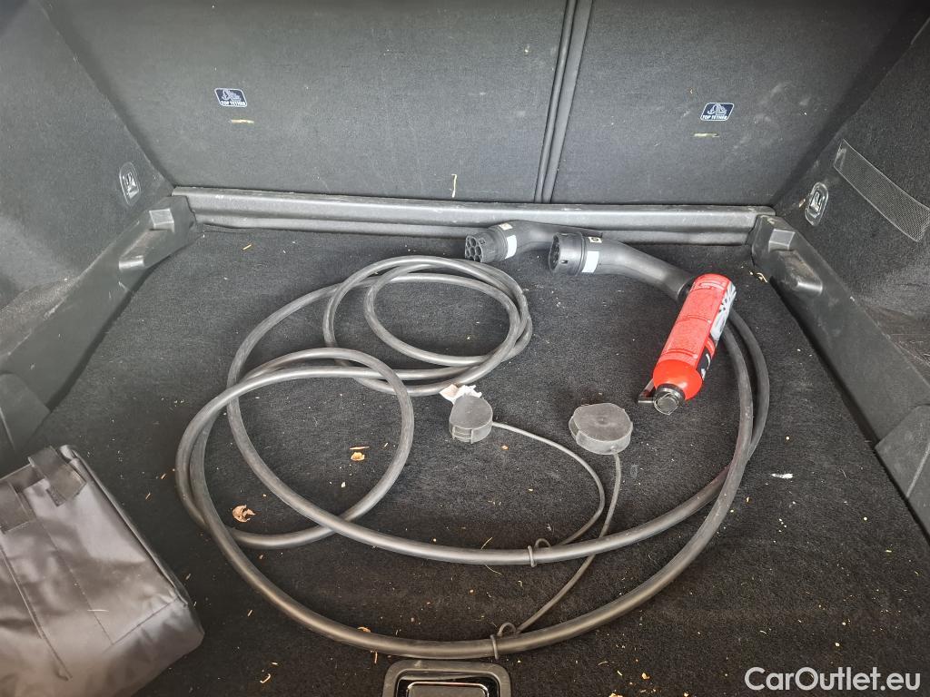  DS  DS7 DS DS 7 Crossback / 2017 / 5P / SUV E-TENSE 225 Business #15