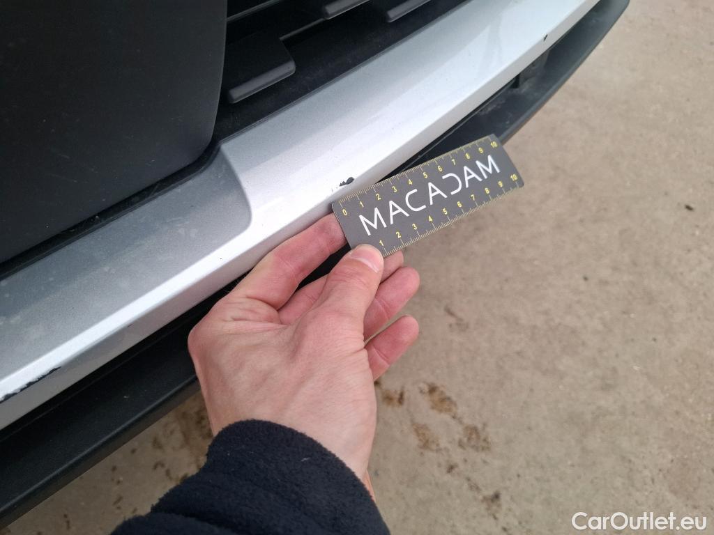  Opel   Grandland X Grandland X Business Elegance 1.5 130CV BVA8 E6d #37