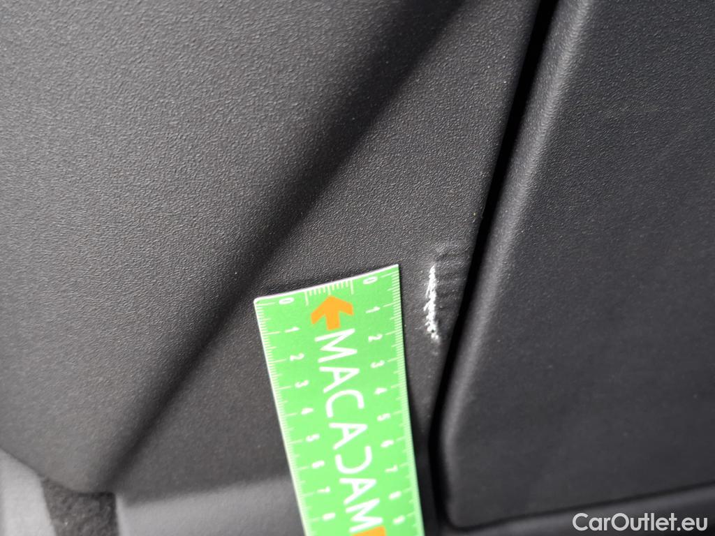  LYNK & Co  01 LYNK & CO  / 2020 / 5P / SUV 1.5 261ch  Hybride Rechargeable OPERATION STOCK #47