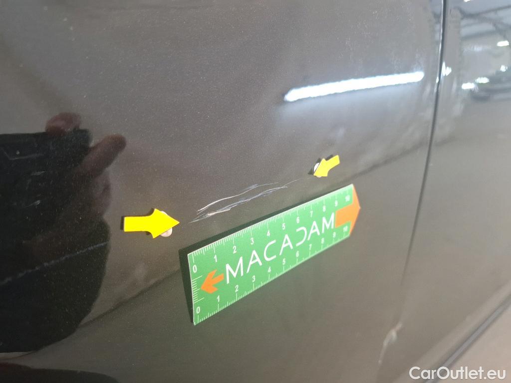  Mercedes  CLA-Klasse MERCEDES-BENZ CLA Coupe / 2019 / 4P / Coupé CLA 200 d Business Line BA8 #9