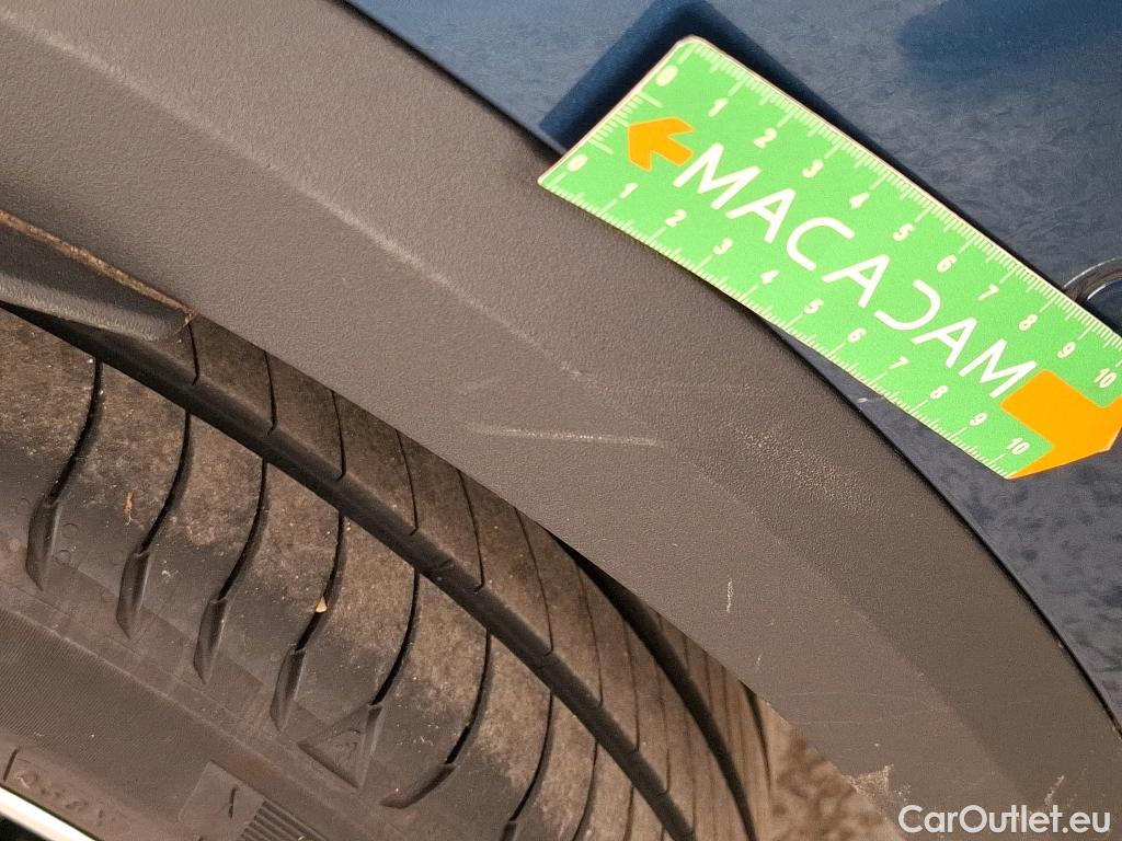  LYNK & Co  01 LYNK & CO  / 2020 / 5P / SUV 1.5 261ch  Hybride Rechargeable OPERATION STOCK #65