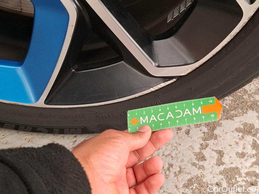  LYNK & Co  01 LYNK & CO  / 2020 / 5P / SUV 1.5 261ch  Hybride Rechargeable OPERATION STOCK #6