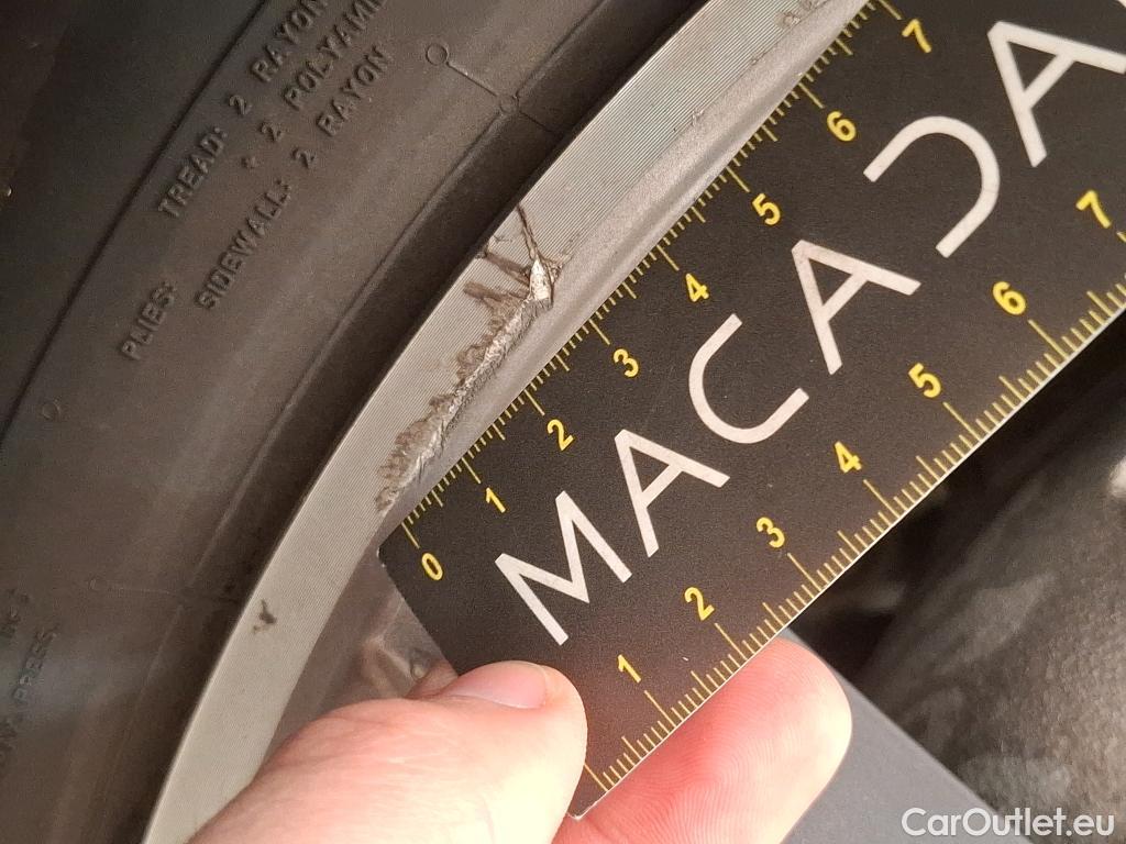  DS  DS7 DS DS 7 Crossback / 2017 / 5P / SUV E-TENSE 225 Business #44