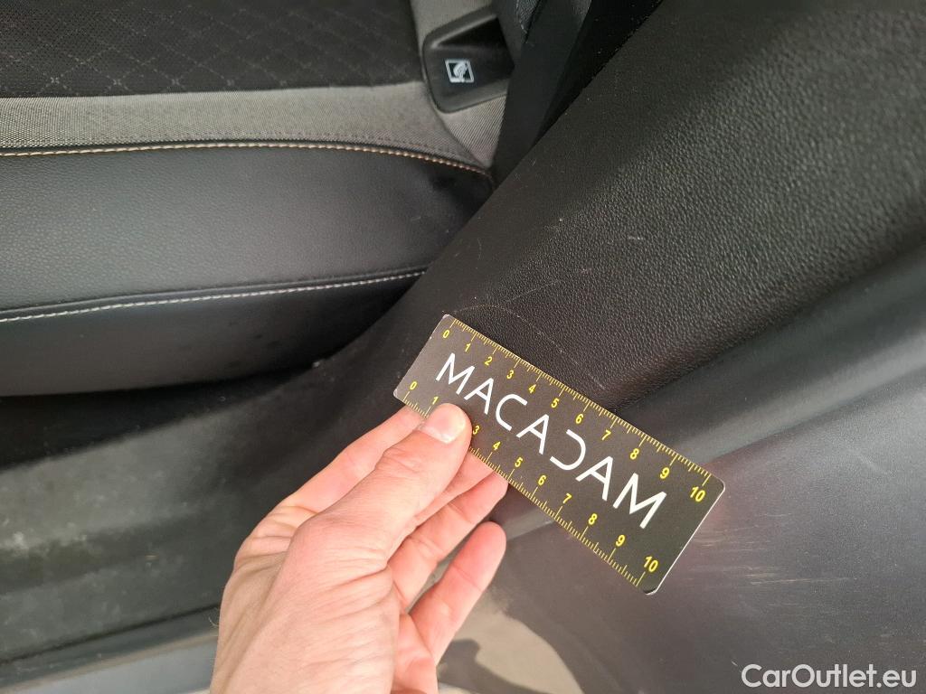  Opel   Grandland X Grandland X Business Elegance 1.5 130CV BVA8 E6d #21