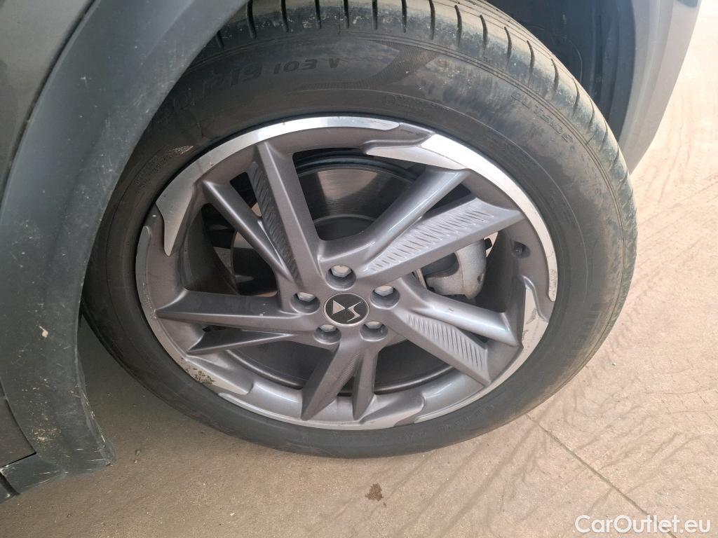  DS  DS7 DS DS 7 Crossback / 2017 / 5P / SUV E-TENSE 225 Business #53