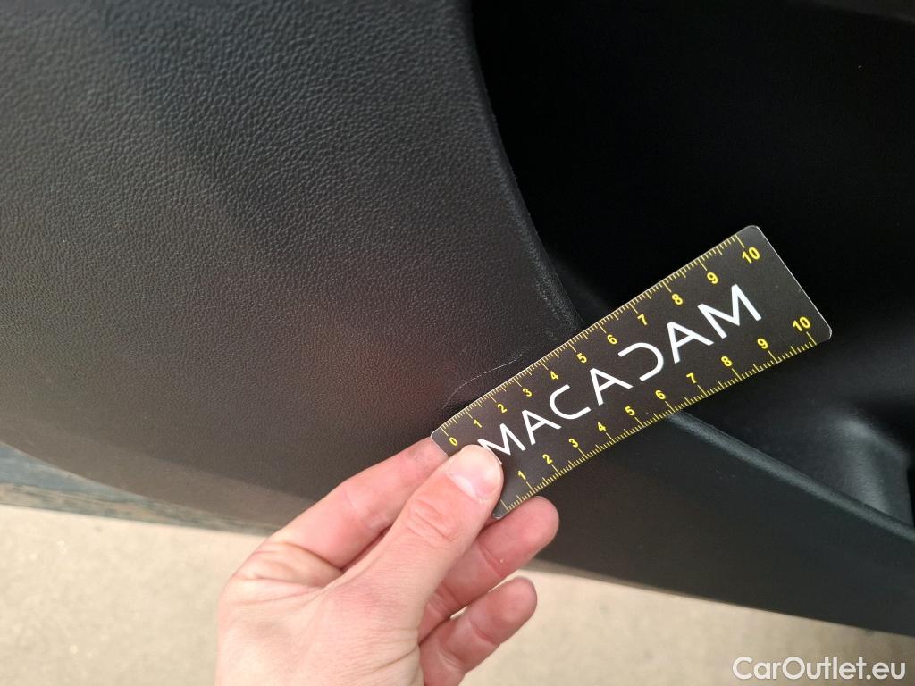  Opel   Grandland X Grandland X Business Elegance 1.5 130CV BVA8 E6d #19