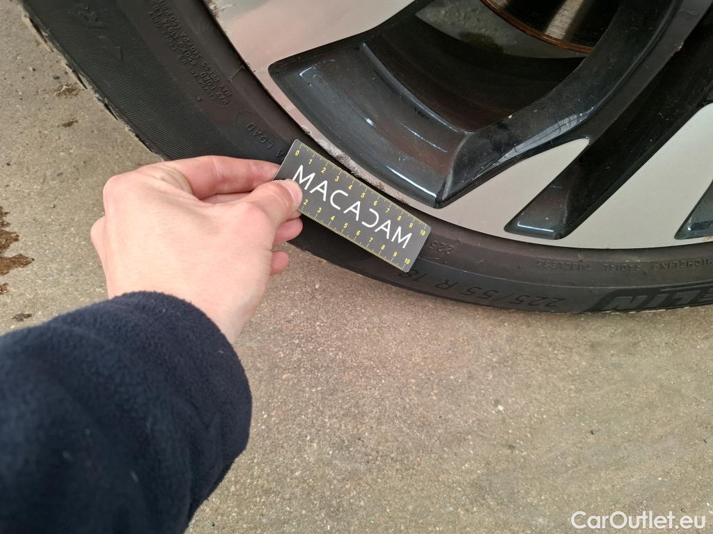  Opel   Grandland X Grandland X Business Elegance 1.5 130CV BVA8 E6d #5