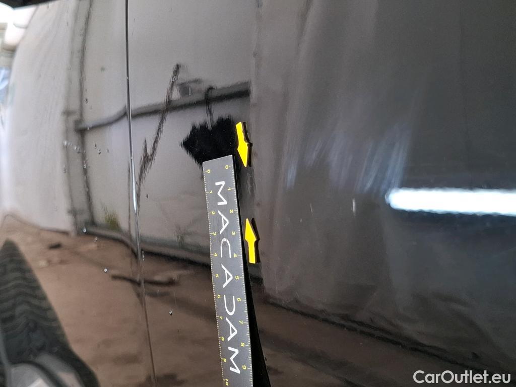  Peugeot  3008  Allure 1.5 HDi 130CV BVA8 E6dT #67