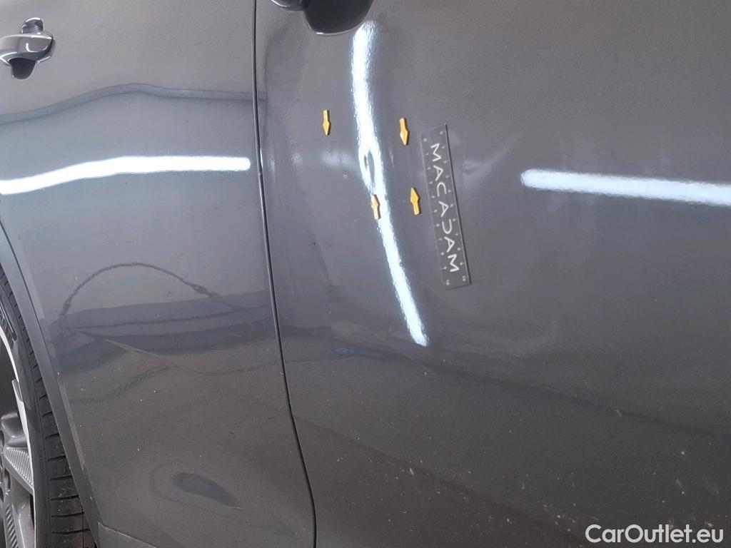  DS  DS7 DS DS 7 Crossback / 2017 / 5P / SUV E-TENSE 225 Business #63