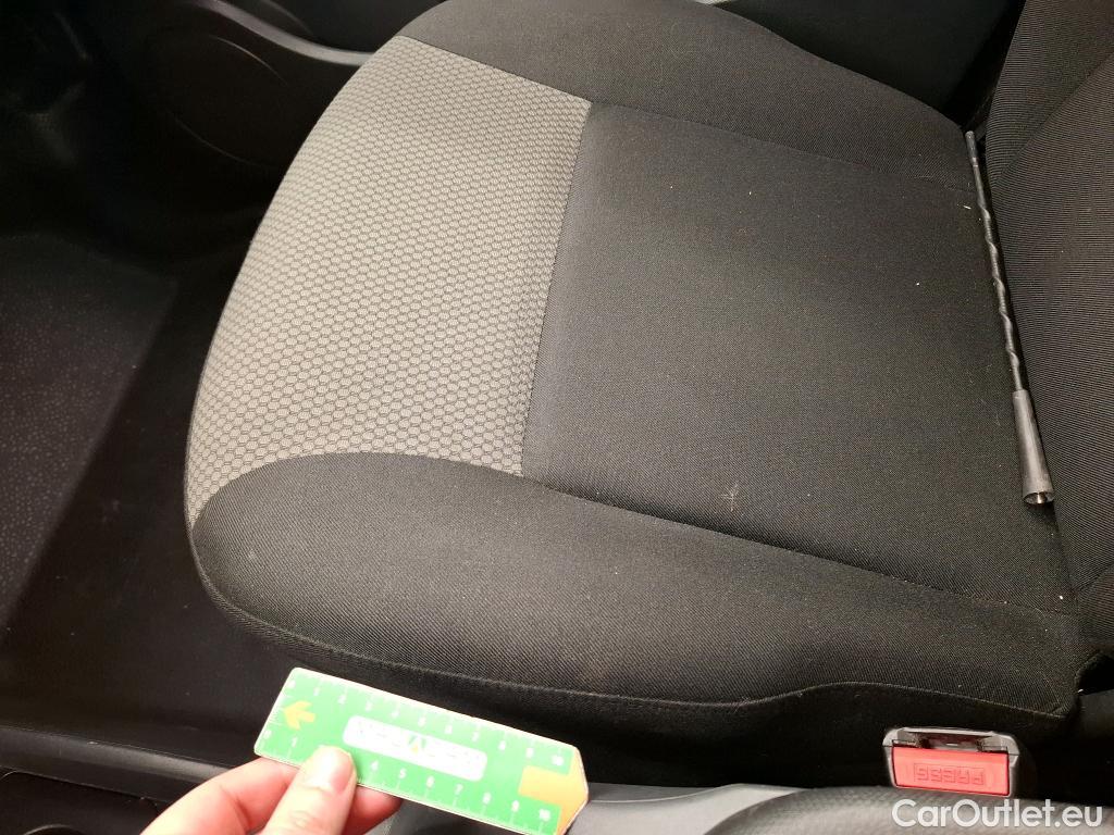  Renault  Kangoo  II Express Grand Confort (L1) 1.5 dCi 95CV BVM6 E6dT #33