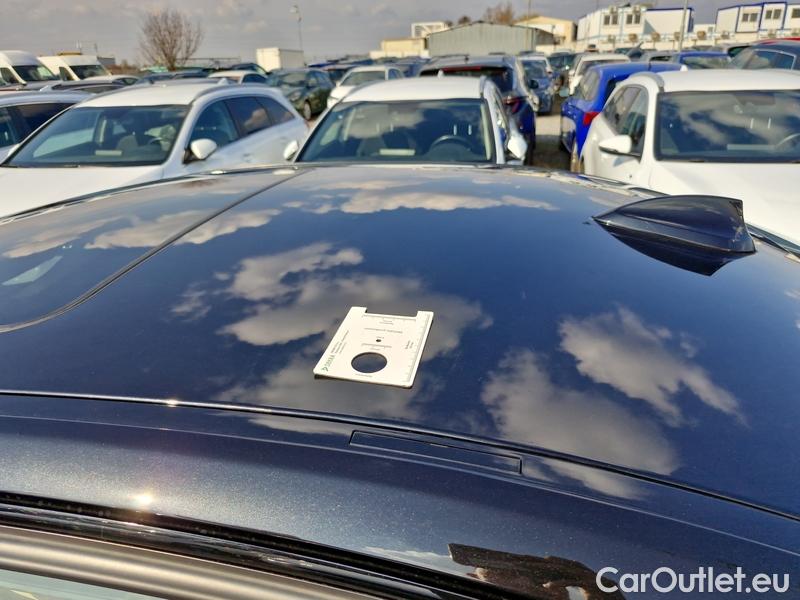  Bmw  Serie 3  Lim. (F30)  (2015) 318d M Sport AT 4d #13