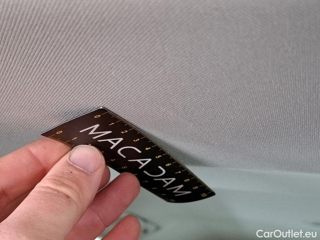  Volvo  XC60 VOLVO  5p SUV B4 AWD 197 Geartro 8 Momentum #4