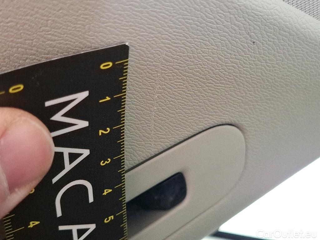  Volvo  XC60 VOLVO  5p SUV B4 AWD 197 Geartro 8 Momentum #7