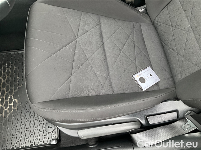  Hyundai  Bayon  1.0 T-GDI Play Plus 5d #3