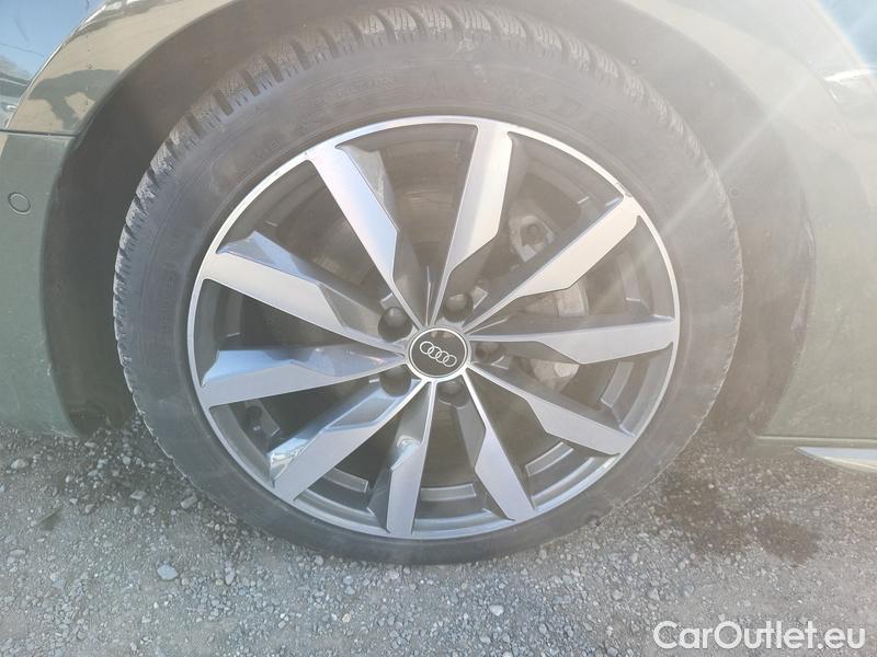  Audi  A4  Avant (8WD)  (2019)  Av. 40 TDI S line quat. AT #2