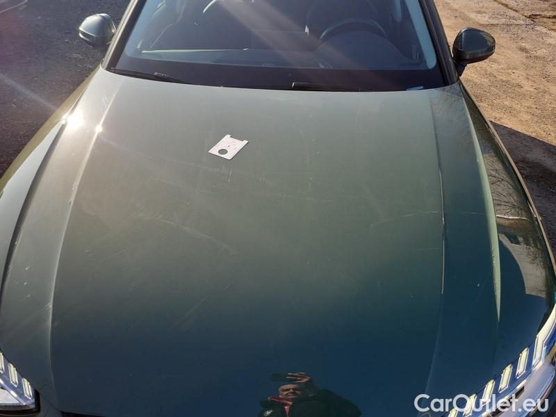  Audi  A4  Avant (8WD)  (2019)  Av. 40 TDI S line quat. AT #4