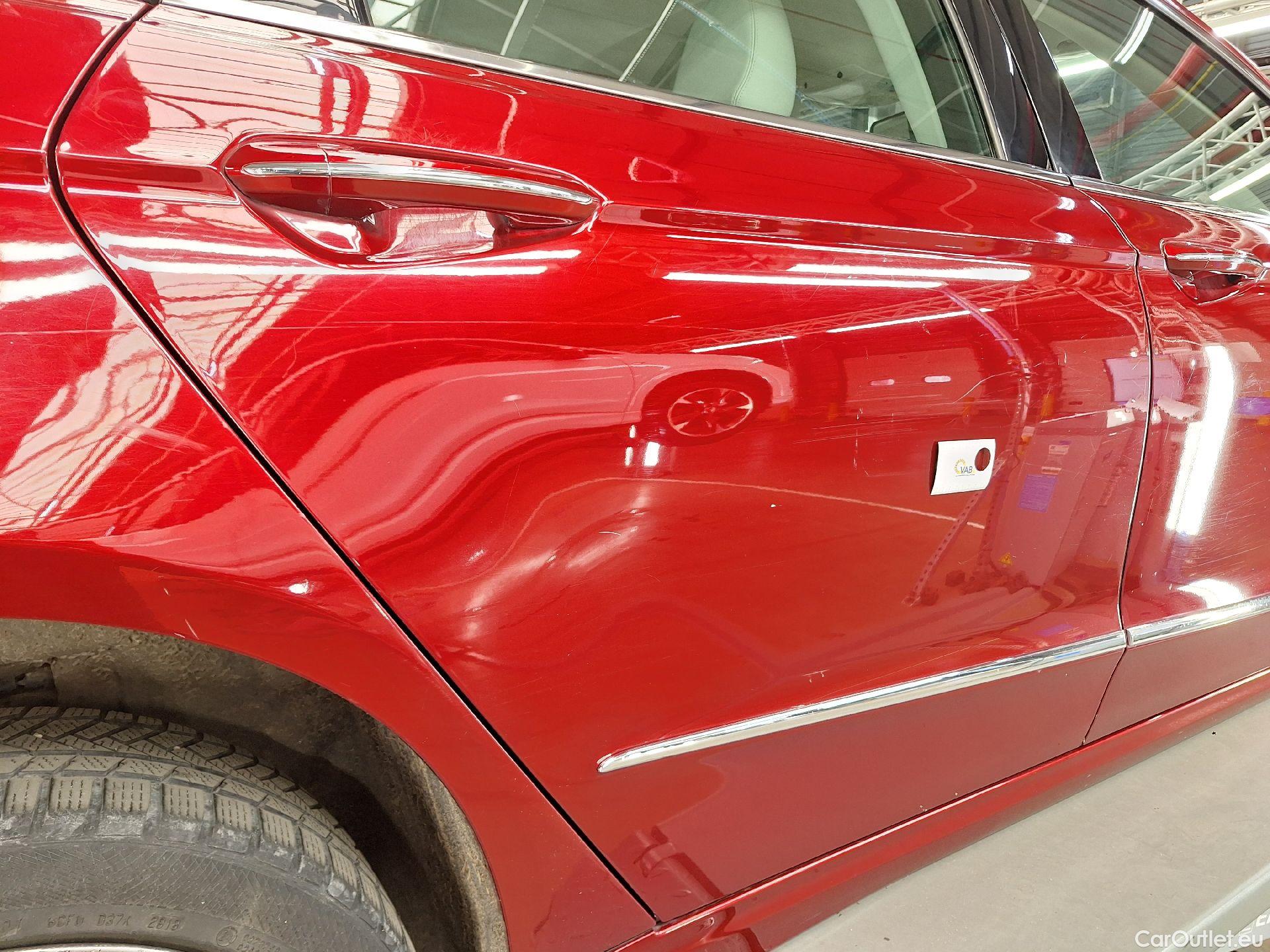  Ford  Mondeo Ford,  5d '14, Ford  2.0TDCi 110kW Vignale 4d #43