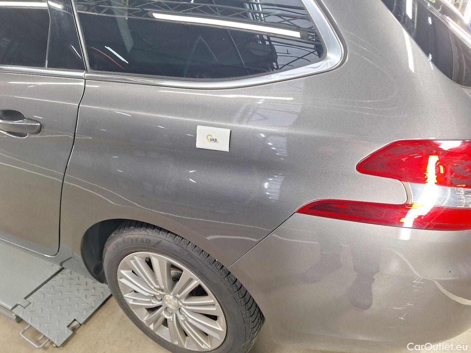  Peugeot  308 Peugeot,  SW FL'17, Peugeot  SW 1.5 BlueHDi 130 S&S EAT8 Allure 5d #29