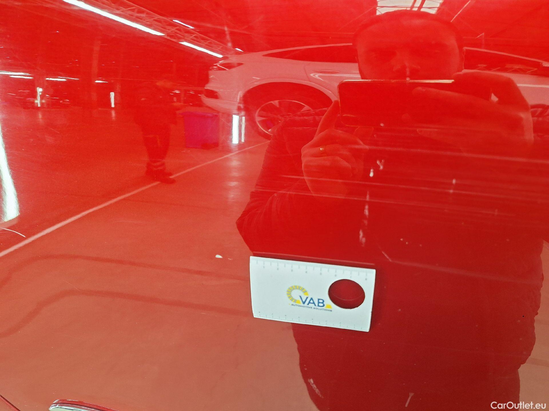  Ford  Mondeo Ford,  5d '14, Ford  2.0TDCi 110kW Vignale 4d #45