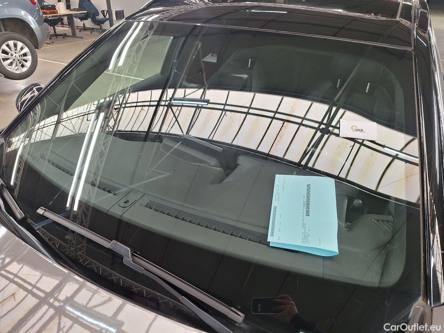  Peugeot  2008 Peugeot,  '19, Peugeot  1.5 BlueHDi 81kW S&S GT 5d #55