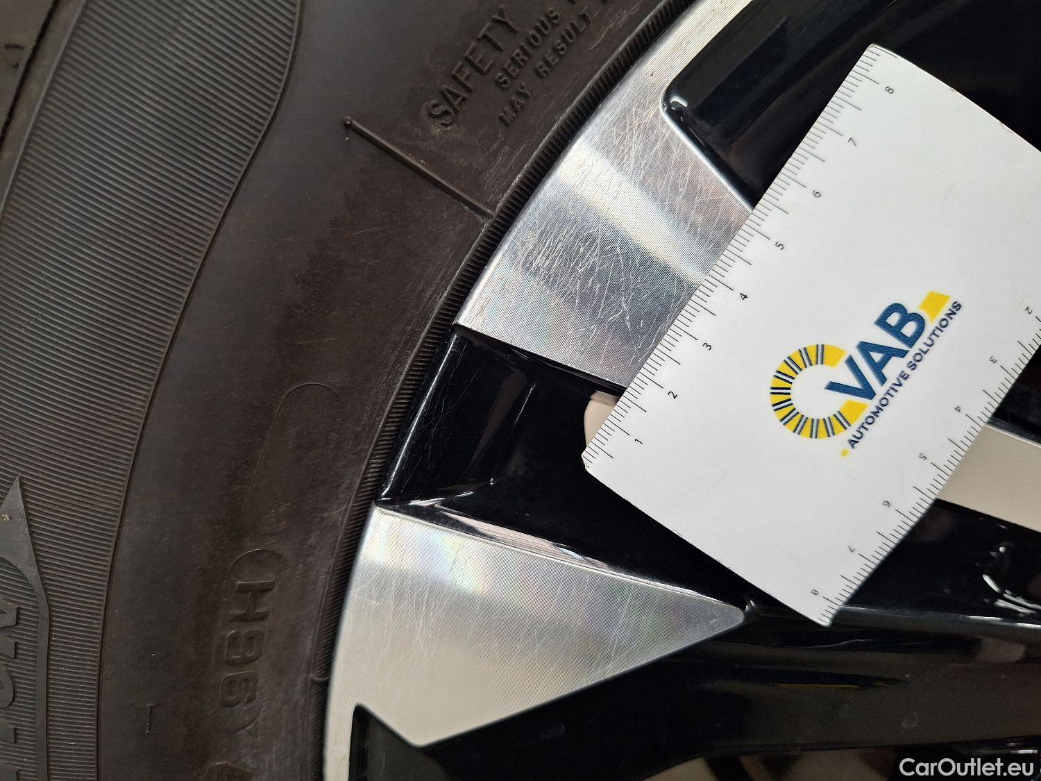  Peugeot  2008 Peugeot,  '19, Peugeot  1.5 BlueHDi 81kW S&S GT 5d #11