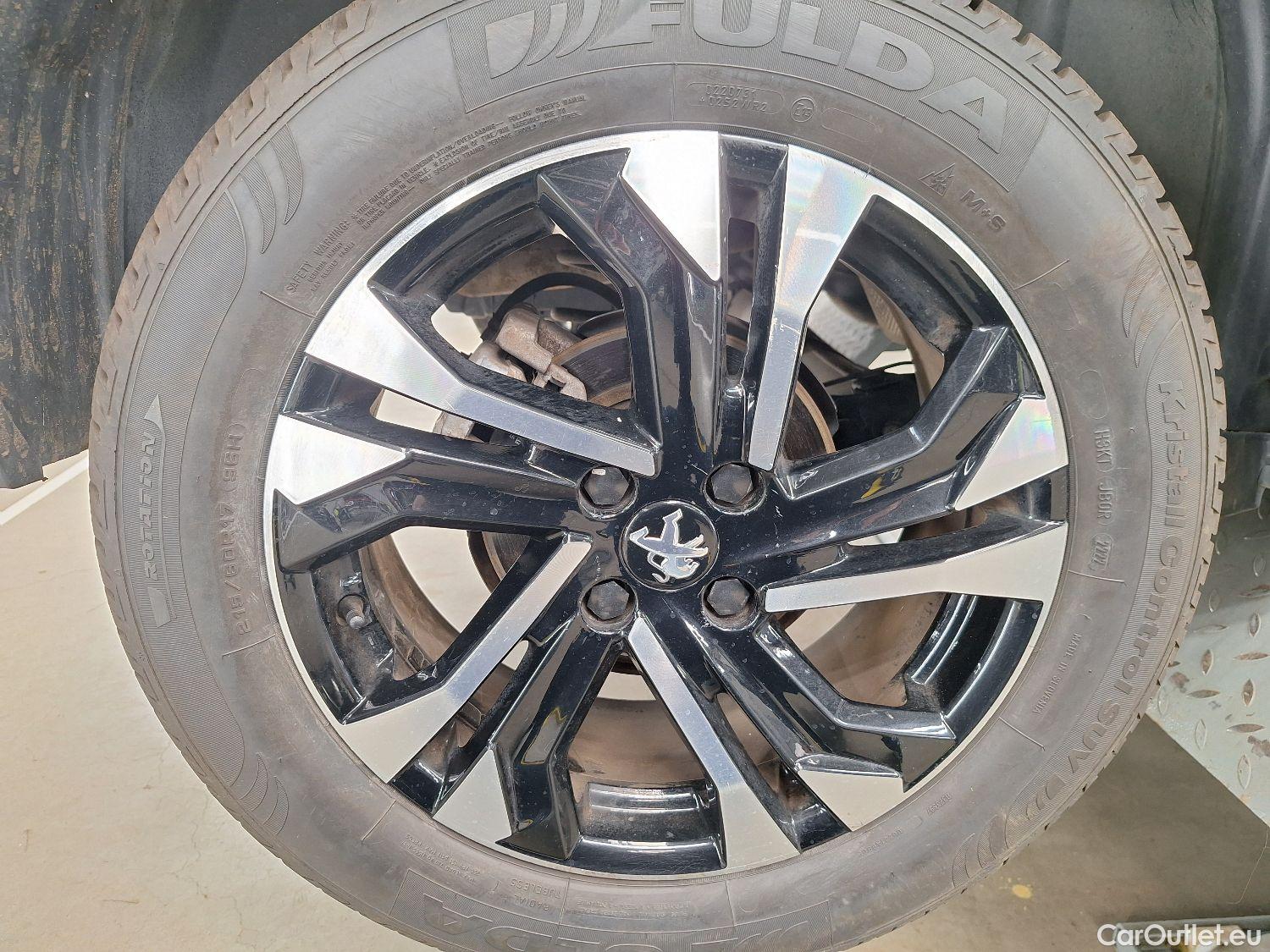  Peugeot  2008 Peugeot,  '19, Peugeot  1.5 BlueHDi 81kW S&S GT 5d #9