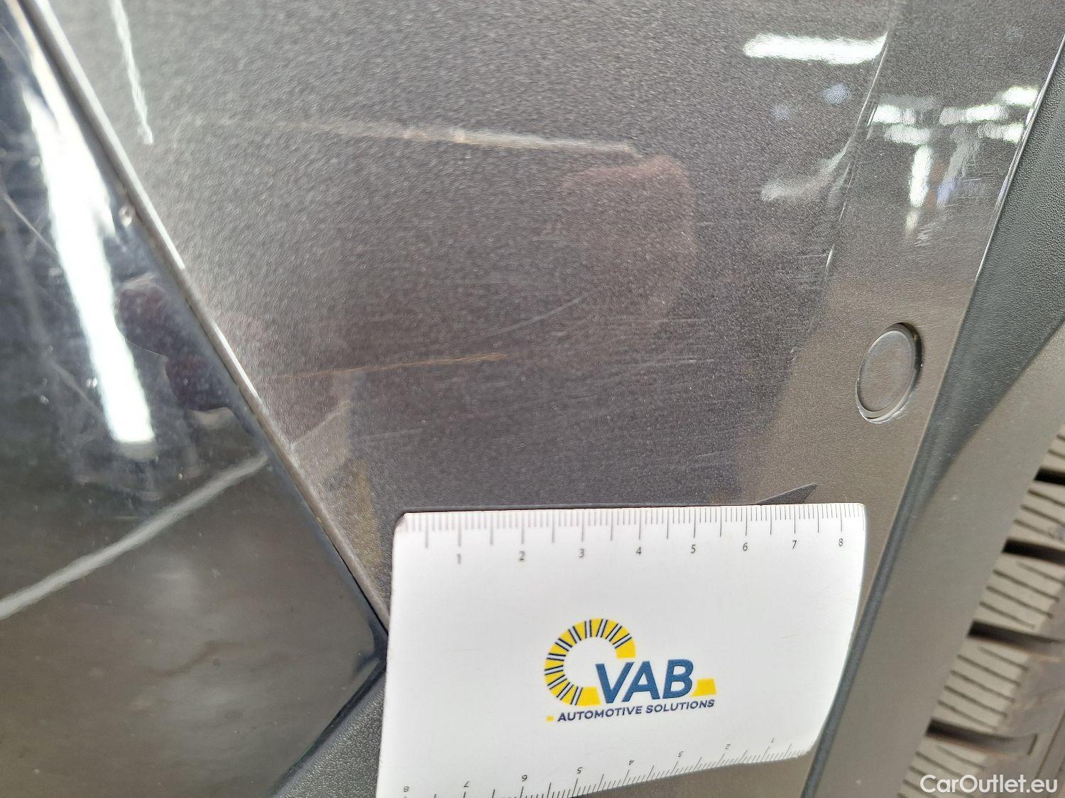  Peugeot  2008 Peugeot,  '19, Peugeot  1.5 BlueHDi 81kW S&S GT 5d #29